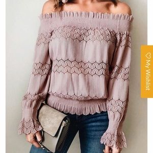 Flounce design dusty pink blouse